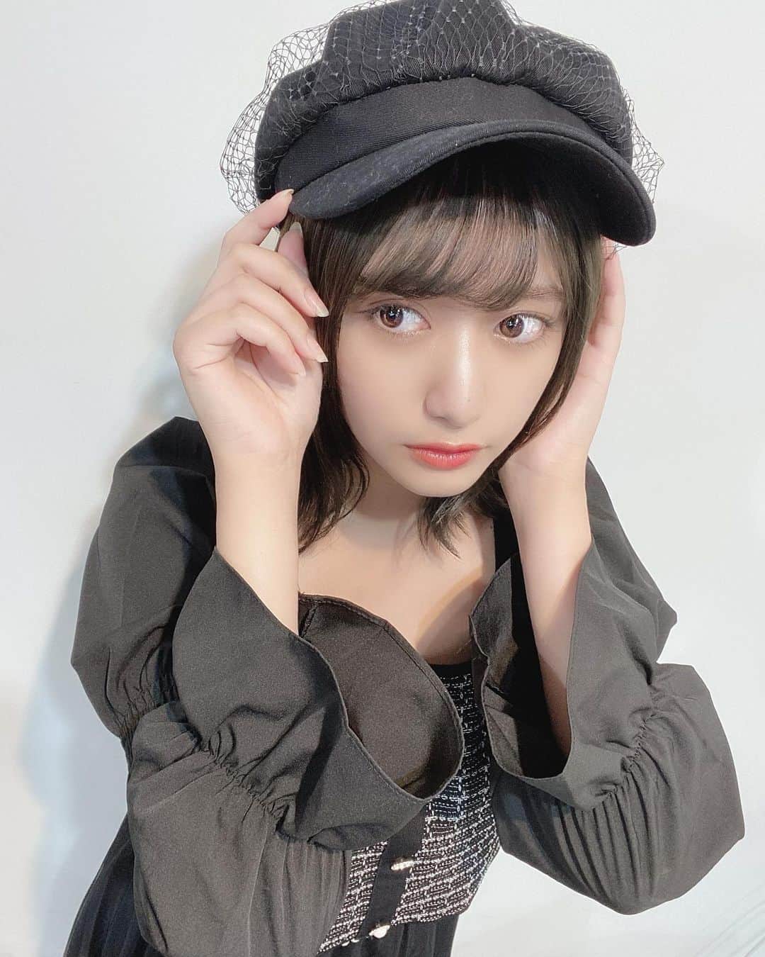 池田メルダさんのインスタグラム写真 - (池田メルダInstagram)「最近買ったNAU NAUの帽子とお洋服☺︎ 新しくアウターも買ってしまった全部可愛いの……」11月1日 18時31分 - meruda__ikeda