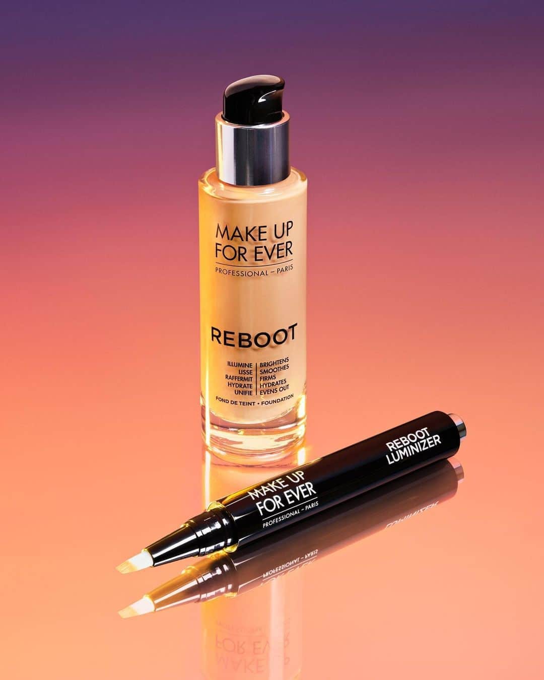 MAKE UP FOR EVER OFFICIALさんのインスタグラム写真 - (MAKE UP FOR EVER OFFICIALInstagram)「It’s time to #Reboot !   Perfect complexion to go and glow with combo #RebootLuminizer and #Reboot.  _  #Reboot #RebootLuminizer #makeupforever」11月2日 4時34分 - makeupforever