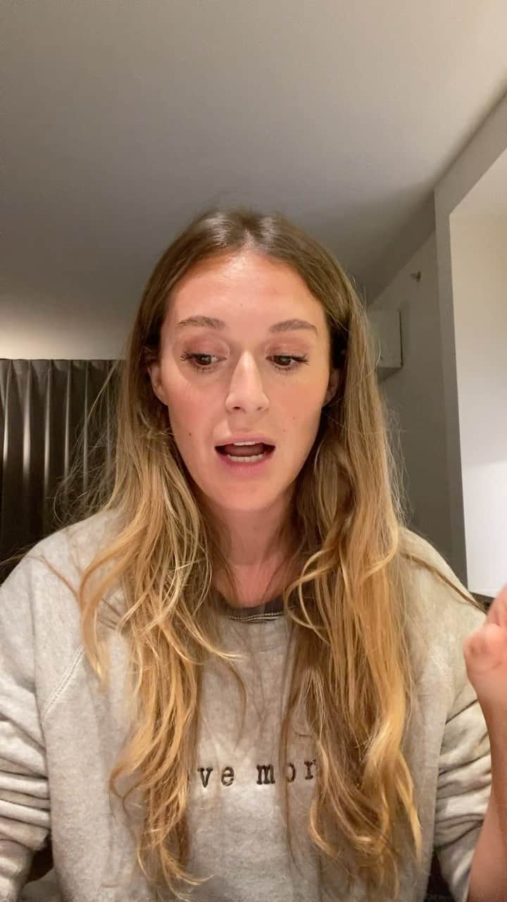 アレクサ・ヴェガのインスタグラム：「Was excited to share this with you. I still have lots of thoughts on it after waking up to a fresh new day. I’ll add my new thoughts to my stories as a follow up to the video 🥰」