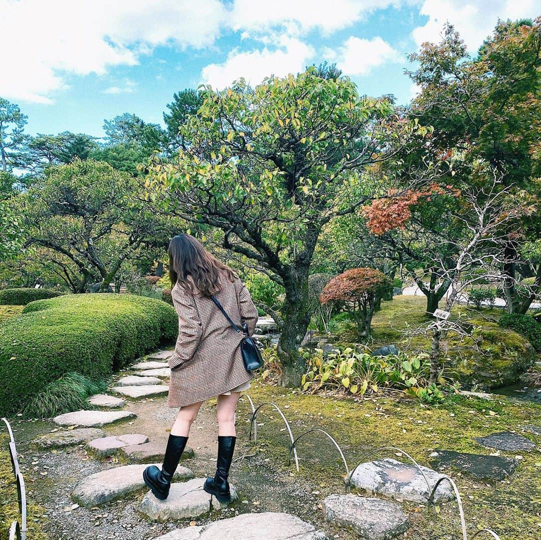 かほこ。さんのインスタグラム写真 - (かほこ。Instagram)「ㅤㅤㅤㅤㅤㅤㅤㅤㅤㅤㅤㅤㅤ ㅤㅤㅤㅤㅤㅤㅤㅤㅤㅤㅤㅤㅤ jacket : #estnation tops : #uniqlou pants : #zara bag : #lowrysfarm boots : #kaleno ㅤㅤㅤㅤㅤㅤㅤㅤㅤㅤㅤㅤㅤ メンズのジャケット、前も横も後ろもシルエットが大好きすぎる、、😭❤️ ㅤㅤㅤㅤㅤㅤㅤㅤㅤㅤㅤㅤㅤ ブーツ、歩きまくった日でも疲れないお気に入りです❤︎ ㅤㅤㅤㅤㅤㅤㅤㅤㅤㅤㅤㅤㅤ #kaho_fashion」11月1日 20時50分 - xxokohakxx