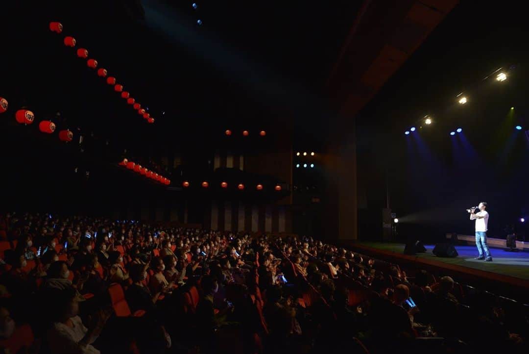 中澤卓也さんのインスタグラム写真 - (中澤卓也Instagram)「今日は大阪・新歌舞伎座でのソロコンサート！歌って、小芝居して、踊って、最高に楽しかったなぁ🥺開催できたことが本当に幸せ、あとでブログも書きます👍皆さん、感謝です🙇‍♂️✨ #新歌舞伎座 #コンサート #感謝 #最高でした #日本クラウン #北のたずね人 #中澤卓也」11月1日 21時00分 - takuya_nakazawa.118