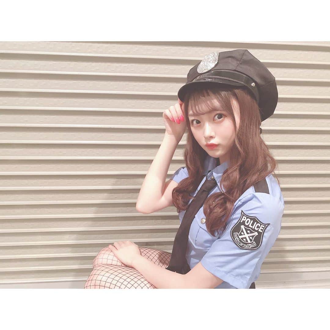達家真姫宝さんのインスタグラム写真 - (達家真姫宝Instagram)「捕まえていいですか？？😳 #ハロウィン#コスプレ#ポリス」11月1日 21時31分 - makiho_official