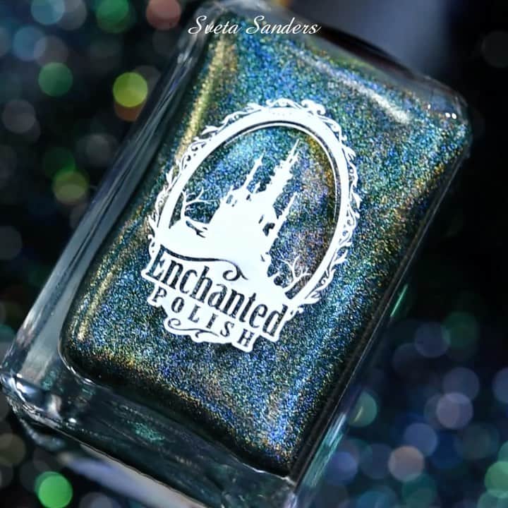 Sveta Sandersのインスタグラム：「#EnchantedPolish “Forks, WA” by @enchantedpolish 💚」