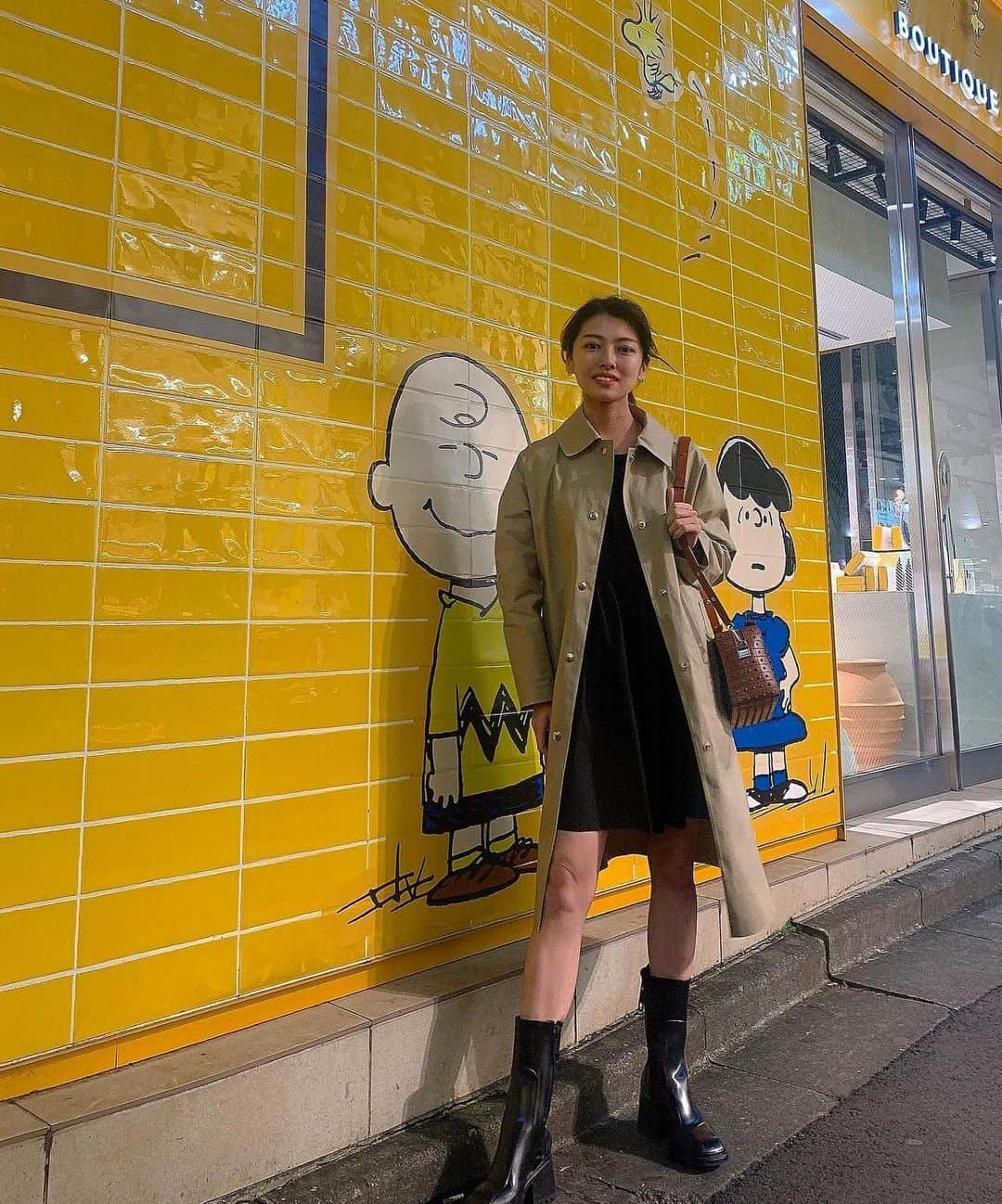 細田彩花さんのインスタグラム写真 - (細田彩花Instagram)「私服🧥🤍📸 . お気に入りだとそればかり着ちゃう笑 (ブーツに関しては、本当はレインブーツなのに晴れてる日にも履いてる🤫) . . #ootd #私服 #秋コーデ #fashiongram  #follow」11月1日 22時01分 - ayaka_hosoda