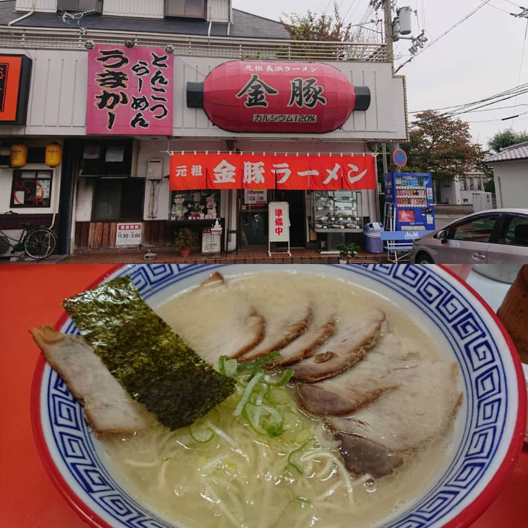 佐藤大さんのインスタグラム写真 - (佐藤大Instagram)「信じられるかい？？御店にある全てのメニューがとても美味しいんだよ。また行きたい。 世の中には色々な美味しい食べ物が存在しております。 #姫路 #金豚 #とんこつラーメン」11月1日 22時58分 - satodaidaidai