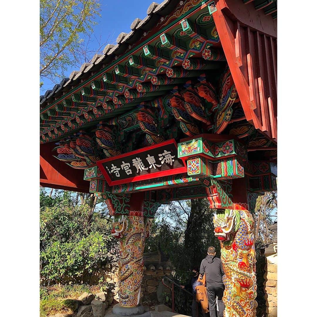 エイミー・ヤンさんのインスタグラム写真 - (エイミー・ヤンInstagram)「Haedong Yonggung temple. Amazing place🙏 #해동용궁사 #busan #southkorea」11月1日 23時39分 - amyyanglpga