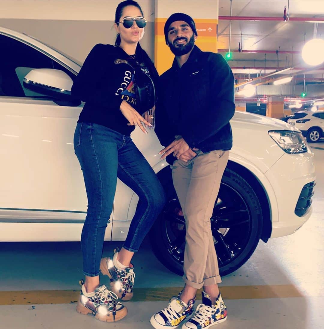 ドグラス・サントスのインスタグラム：「Descanse o seu coração. Tire o olho da preocupação.😉 (Eyshila)  Deus está cuidando de tudo.」