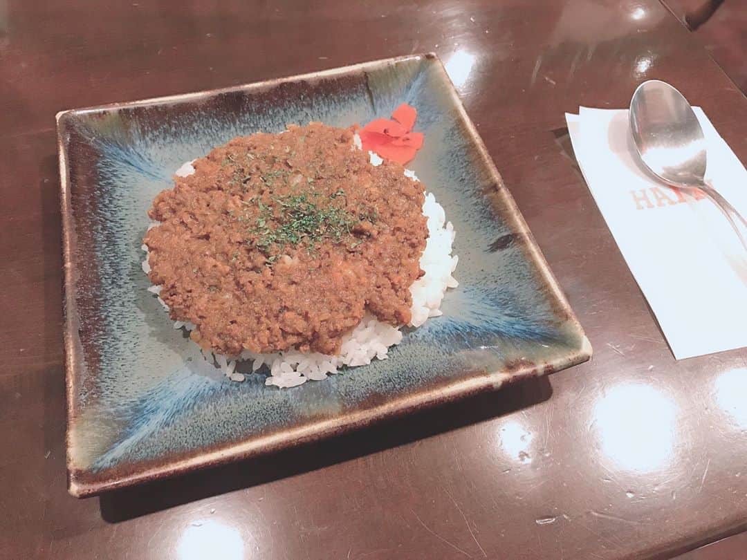 加藤美帆さんのインスタグラム写真 - (加藤美帆Instagram)「新宿にて。 ドライカレー食べた🍛🍛🍛 優しくてどこか懐かしい味で、パクパク食べれました😋 #ドライカレー #カレー #curry #かと散歩 #withりょうこちゃでした」11月2日 0時52分 - miho_kato07