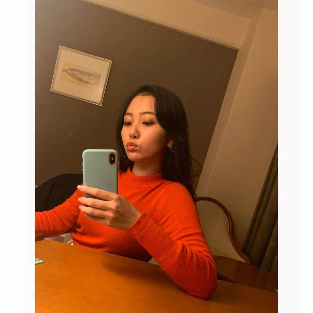 工藤綾乃のインスタグラム：「今日はオレンジdayyyyy  おやすみなさい🌙」