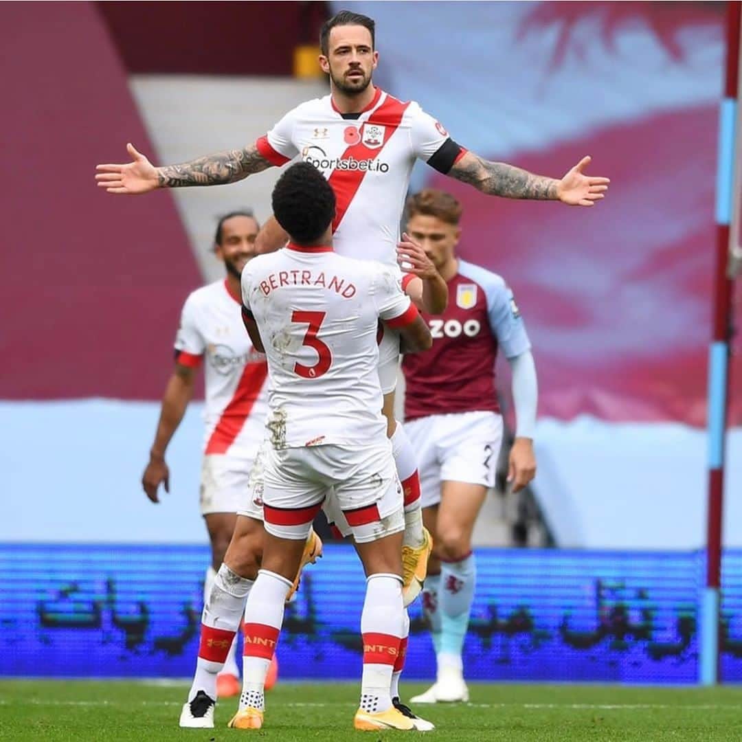 ライアン・バートランドのインスタグラム：「Great performance. We made it hard but a big 3points still. Superb finishing from the lads. #wemarchon」