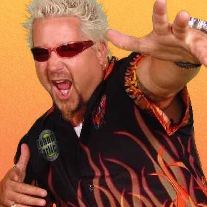 Kaylee Ricciardiさんのインスタグラム写真 - (Kaylee RicciardiInstagram)「Did I win Halloween? Lmk..... Was feelin’ a bit too handsome last night 😏 Was pretty sad to hear trick or treating was canceled so I brought 20 burgers out to give to friends, just wanted to take them to flavor town!  @guyfieri  #ddd 🍔」11月2日 3時36分 - kayleericciardi