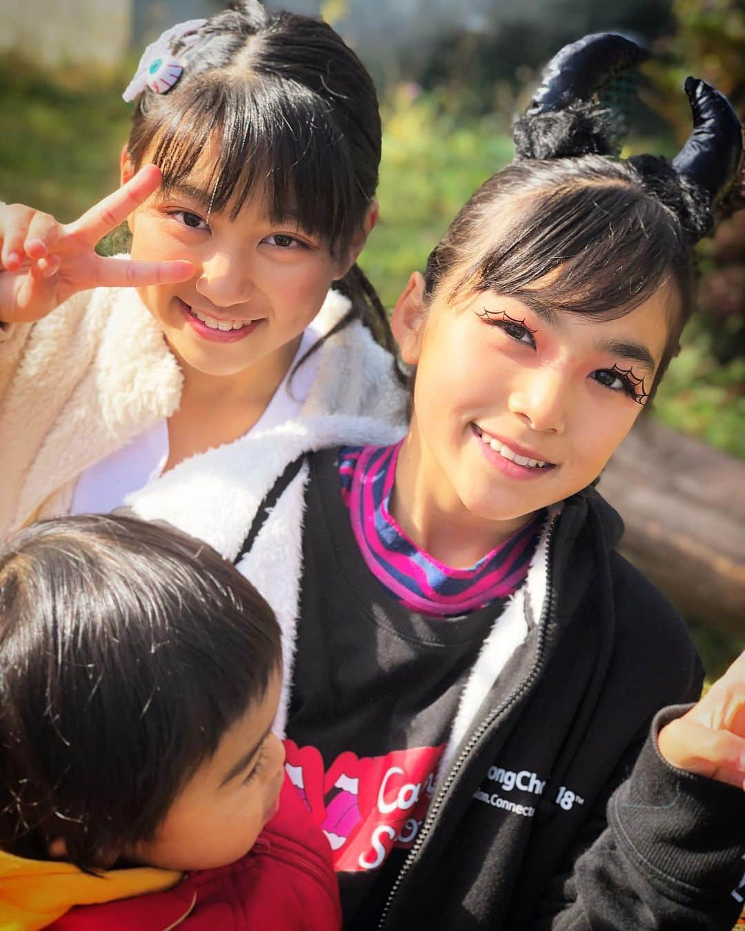 三星マナミさんのインスタグラム写真 - (三星マナミInstagram)「🎃 ・ Trick or treat 👻😈🎃🦄🦇🦋 ・ ・ #momlife  #momtime  #お菓子をあげてもいたずら好きな子供🍭 #子供の成長  #はろうぃん🎃  #unicorn🦄🌈 #デビルちゃん😈🕸💕 #くまのぷーさん🐻🍯🐝」11月2日 15時08分 - mana_uen00116