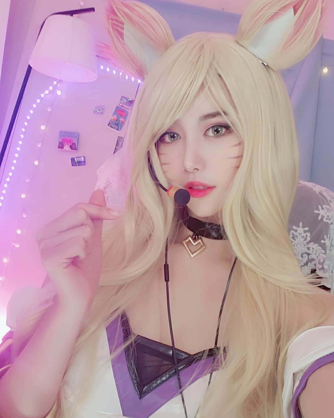 ハユンさんのインスタグラム写真 - (ハユンInstagram)「Ahri?💖#kda」11月2日 14時50分 - leehwasi