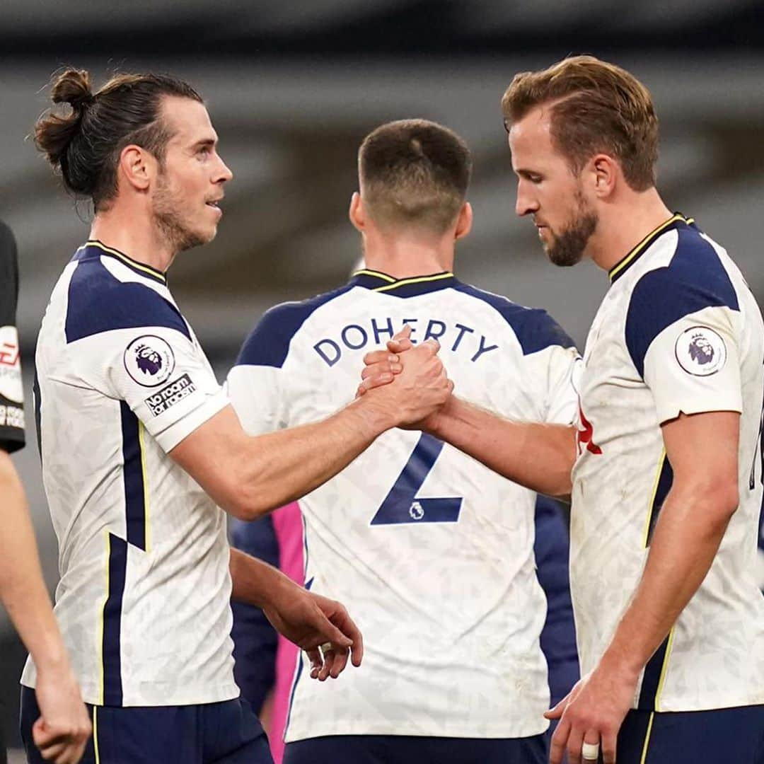 ガレス・ベイルさんのインスタグラム写真 - (ガレス・ベイルInstagram)「+3! Great feeling to score and very happy with the win! ⚽️💪🏼 #COYS」11月2日 6時53分 - garethbale11