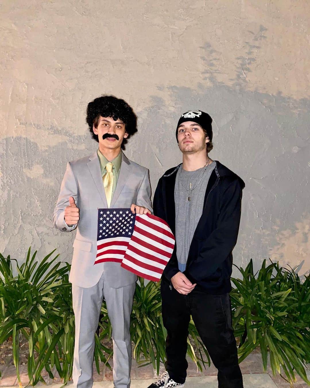 のインスタグラム：「Borat and Skinny Pete -  Albuquerque, New Mexico 2020」
