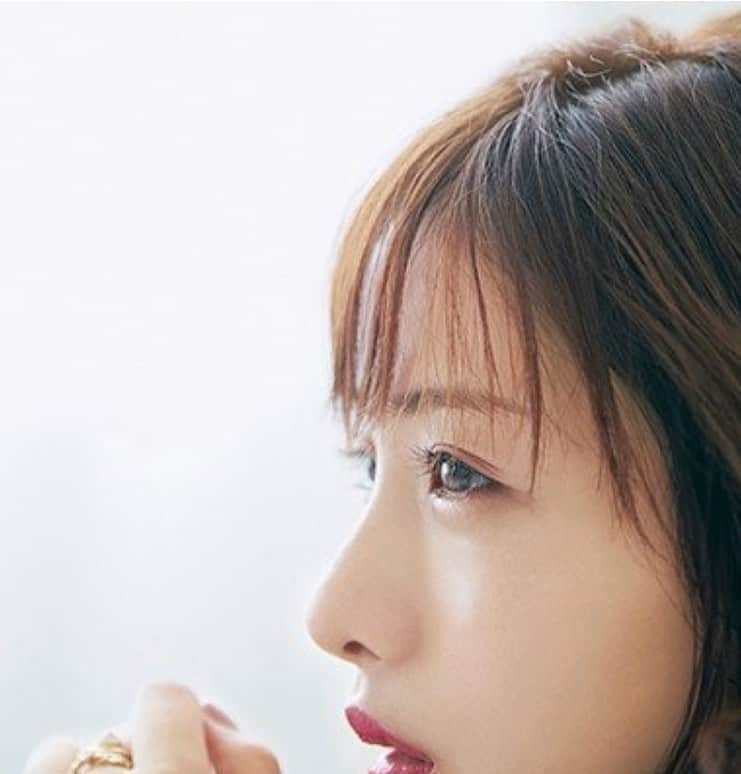 石原さとみ ファンアカウントさんのインスタグラム写真 石原さとみ ファンアカウントinstagram 横顔綺麗すぎ 石原さとみ さん 雑誌 美的 まつ毛 前髪あり 可愛い 横顔 11月2日 7時36分 Ishihara Satomi719