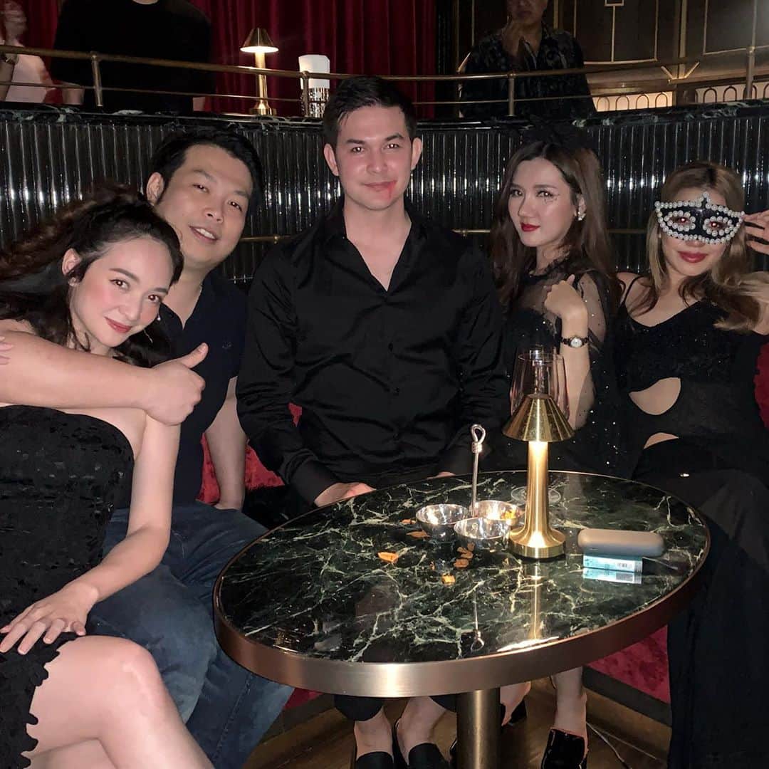 のインスタグラム：「เก็บตก ฮาโลควีน😝👻」