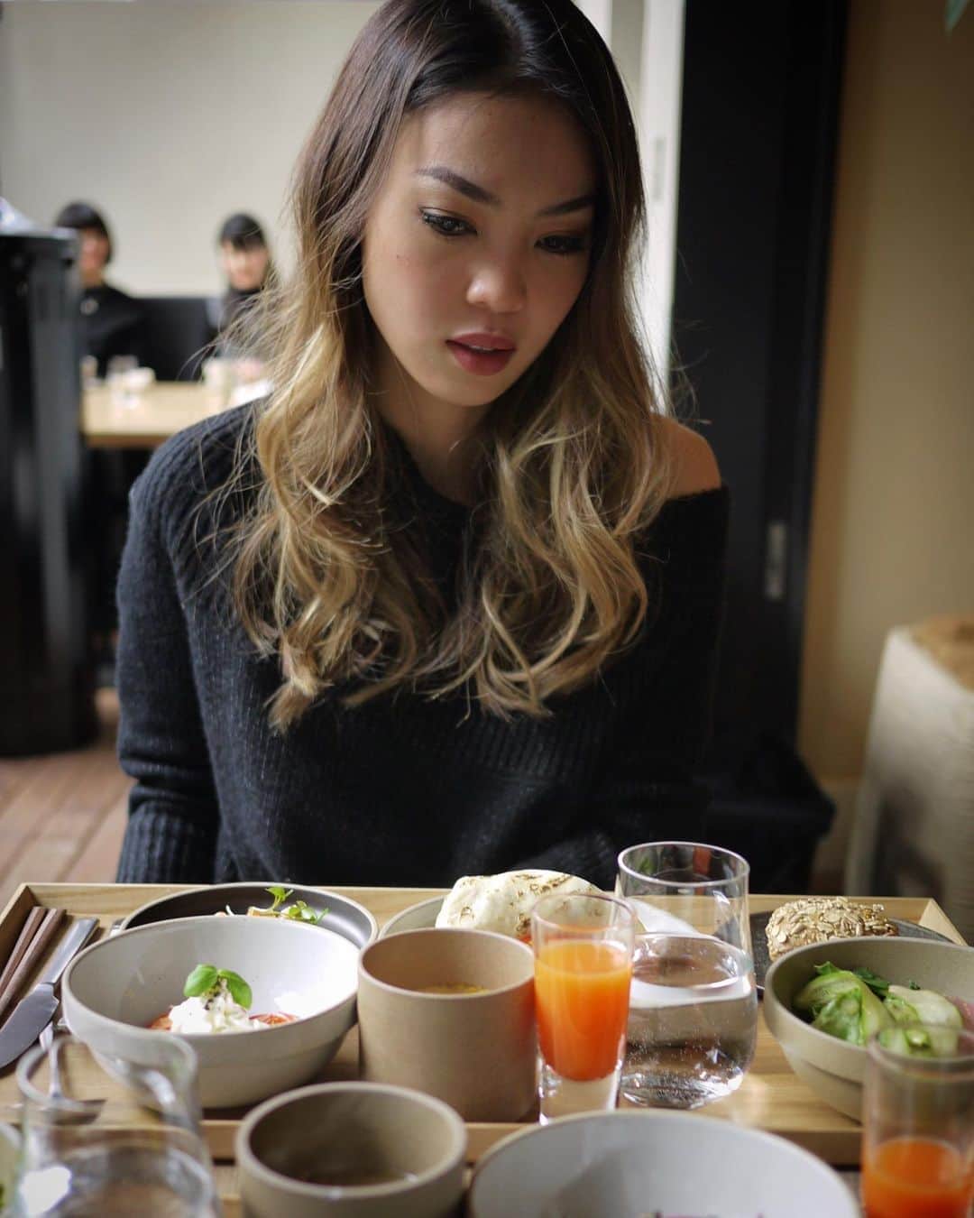 美馬寛子のインスタグラム：「Starting the week right with a power breakfast... #goodmorning ✨☕️💪   . . . . . .  #tokyo #breakfast #trunkhotel #japan #missuniverse #foodie #tokyo2021 #brunch」