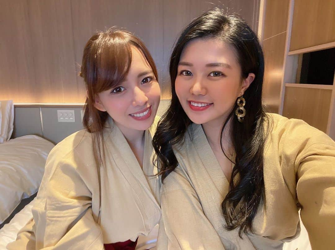 三島奈津子さんのインスタグラム写真 - (三島奈津子Instagram)「... らんちゃんと2人で温泉は なにげに初めてでした😳💓💓  今回はレンタカーを借りて熱海まで行ってきたよ🚗💨  景色もとっても素敵だし 旅館の方の接客もごはんも最高でした💛💛  ゆったりまったりリフレッシュできたよ〜☺️💓💓 #熱海 #せかいえ #温泉旅行 #女子旅」11月2日 9時18分 - satomi_muryou