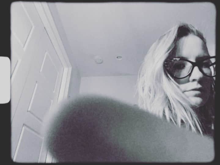 イングリッド・マイケルソンのインスタグラム：「Thanks @rachelzegler for the push. Hey @christinaperri @rachelplatten and @asmeretghebremichael sing a song to vote.  Tag three people to do the same. And you guys.  Text three friends who may need help getting their plan together.   “Vote for the children who don’t understand. Vote for each other, assemble your plan. Vote for the freedoms endowed to each human.  And vote for love.”」