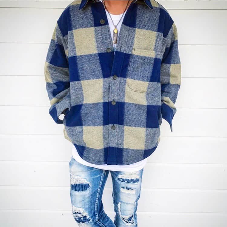 Ayumuのインスタグラム：「#青い人 UNIQLOのオーバーシャツジャケットよき💙 #uniqlo #ユニクロ」