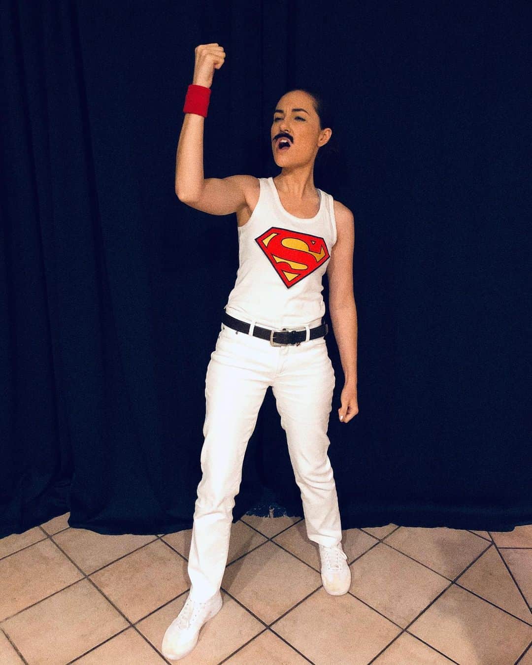 のインスタグラム：「Halloween 2020 which was your favorite? 1- Freddie Mercury (QUEEN Montreal 1981 SHOW) 2- Mia Wallace (Pulp Fiction) 3- Wednesday Addams (Addams Family) 4- The Shining Twins  This was the first time in five years that I didn’t ONLY dress as a man, by the way!」