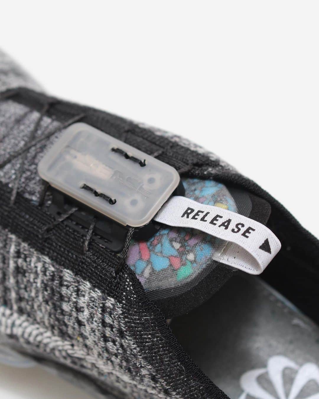 A+Sのインスタグラム：「2020. 11. 5 (thu) in store﻿ ﻿ ■NIKE AIR VAPORMAX 2020 FLYKNIT﻿ COLOR : BLACK/WHITE-BLACK﻿ SIZE : 26.0cm - 29.0cm﻿ PRICE : ¥23,000 (+TAX)﻿ ﻿ ナイキ エア ヴェイパーマックス 2020 フライニットの特長は、その画期的な履きやすさだけではない。このデザインは、より持続可能な未来に向けた次の一歩を象徴している。シューズには廃棄物を再利用する製法と素材を使用。アウトソールにはNike Grind、アッパーにはリサイクルポリエステルの糸を使うなど、シューズの50％以上（重量換算）にリサイクル素材が使用されている。﻿ ﻿ The Nike Air VaporMax 2020 Flyknit isn't just about its groundbreaking ease of wearing. This design symbolizes the next step towards a more sustainable future. The shoes use a manufacturing method and materials that reuse waste. Recycled materials are used in more than 50% (weight equivalent) of shoes, such as Nike Grind for the outsole and recycled polyester thread for the upper.﻿ ﻿ #a_and_s﻿ #NIKE﻿ #NIKEAIRVAPORMAX﻿ #NIKEAIRVAPORMAXFLYKNIT﻿ #NIKEAIRVAPORMAXFLYKNIT2020」