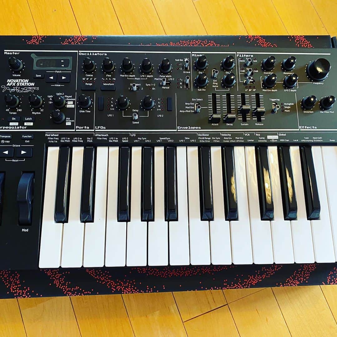 ただすけのインスタグラム：「おもちゃ届いた〜☺️ 遊ぶ！ #afxstation」