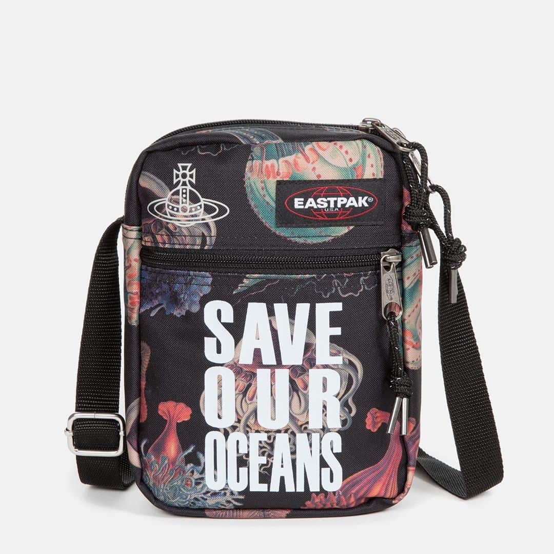 ヴィヴィアンウエストウッドさんのインスタグラム写真 - (ヴィヴィアンウエストウッドInstagram)「The Eastpak x Vivienne Westwood collaboration unites two conscious brands committed to creating responsibly-sourced designs. The five style collection is made using recycled PET to manufacture the main fabric, lining, webbing, bindings, wrapping bag, rope, and logos. Long-lasting zippers, threads, and hardware are featured for guaranteed quality and durability.⁠ ⁠ The limited-edition @EASTPAK X VIVIENNE WESTWOOD collaboration is now available in-store and online.⁠ ⁠ #EastpakxVivienneWestwood #SaveOurOceans」11月2日 23時10分 - viviennewestwood