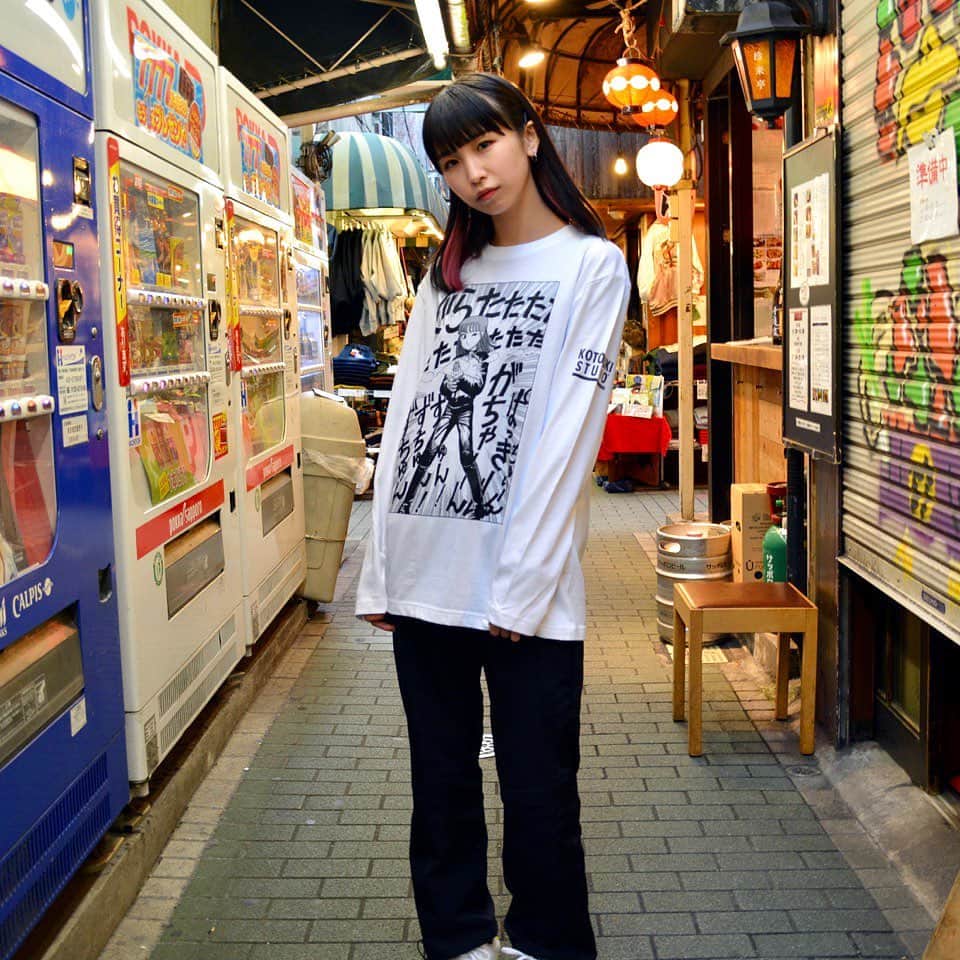 江口寿史さんのインスタグラム写真 - (江口寿史Instagram)「Village Vanguard ×STOP!!HIBARIKUN!  Collaborated Long sleeve T-shirt in KICHIJOJI. Model @yzkyun   Now available for sale at Village Vanguard Online Store 10/30(FRI)18:00〜11/8(SUN)23:59  https://www.village-v.co.jp/news/item/7652」11月2日 15時33分 - eguchiworks