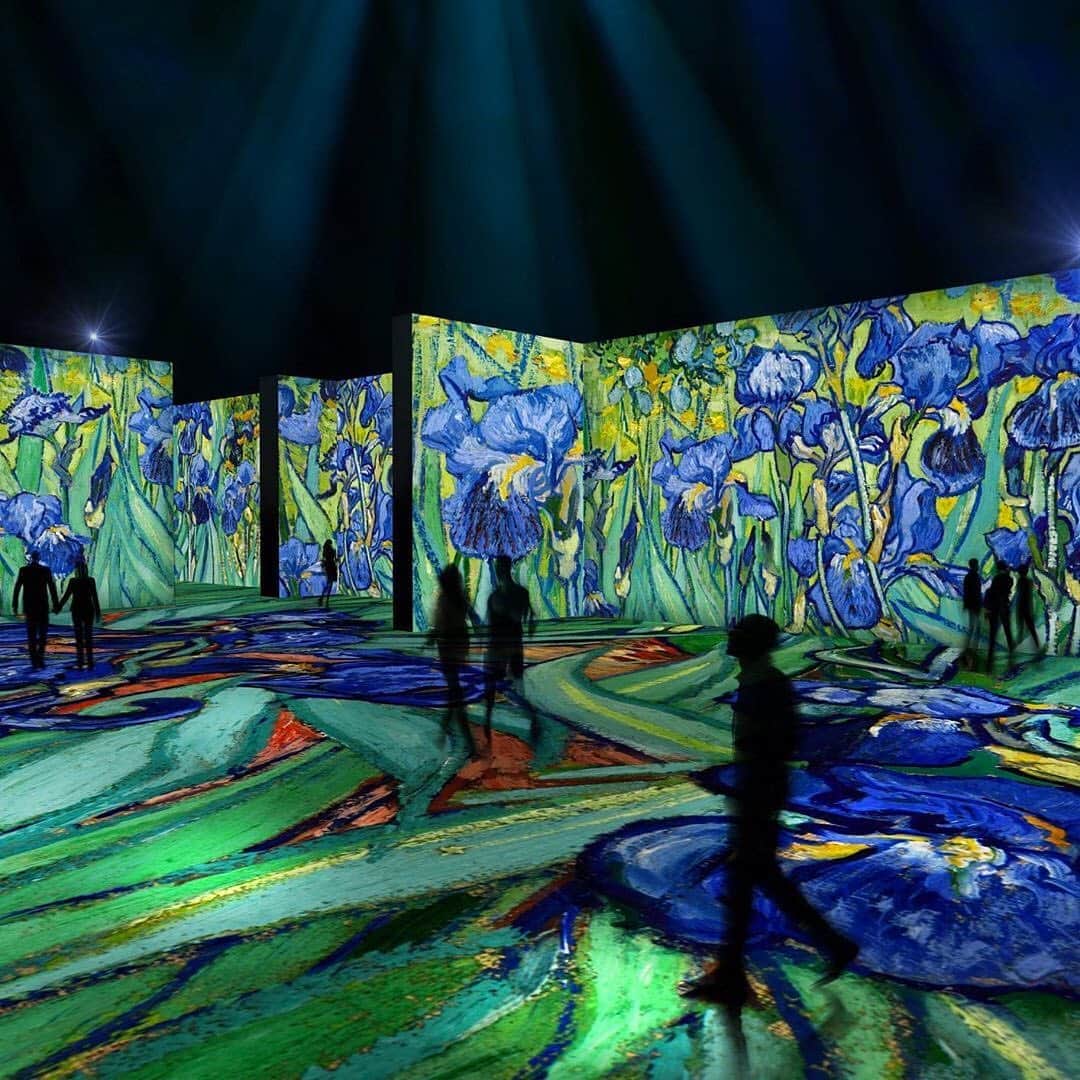 HYPEBEASTさんのインスタグラム写真 - (HYPEBEASTInstagram)「@hypebeastart: The Indianapolis Museum of Art at Newfields in Indianapolis is set to host a momentous immersive experience dedicated to the great Vincent Van Gogh. Titled “The Lume,” the multi-sensory presentation will feature 150 state-of-the-art high-definition projectors that take up 30,000 square feet of space, transforming two-dimensional paintings into three-dimensional projections that guests will get to walk through and around. Click the link in our bio to learn more details. It’s set to launch in June 2021.⁠⠀ Photo: @grande_experiences」11月2日 16時21分 - hypebeast