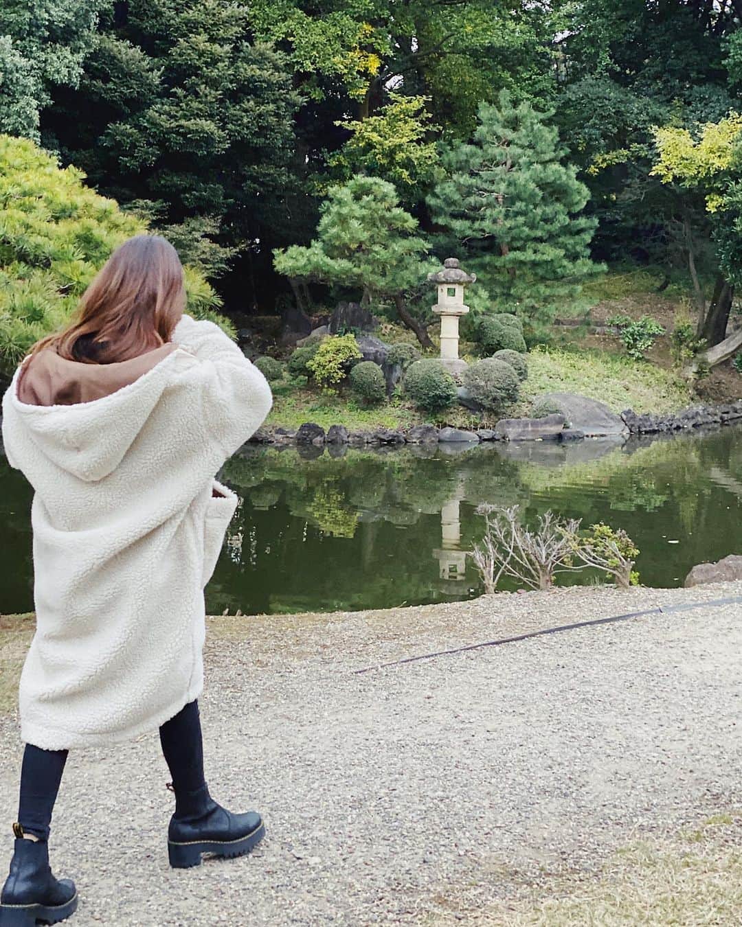 上原歩さんのインスタグラム写真 - (上原歩Instagram)「ぼーっと眺めていたら 金沢の兼六園を思い出した  金沢のお寿司美味しかった🤤 いつかまた行きたいな  ___________________________  #love #life #natural  #新宿御苑」11月2日 16時48分 - ayumiuehara