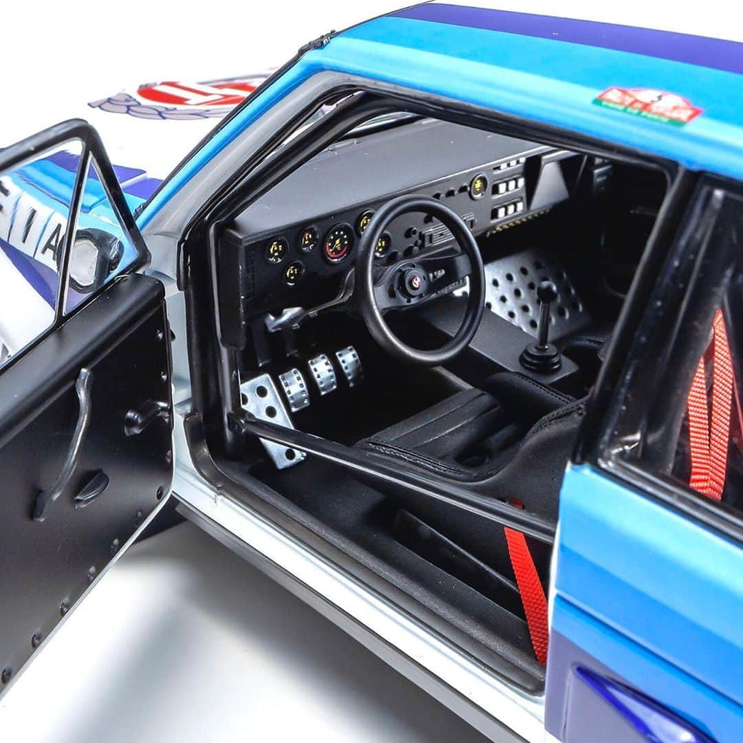 kyosho_official_minicar toysのインスタグラム