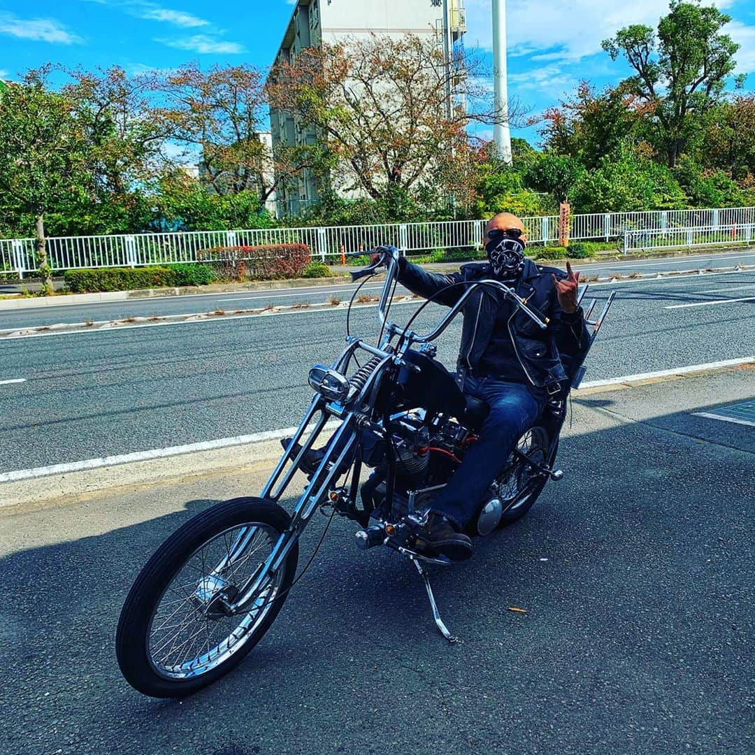 マフィア梶田さんのインスタグラム写真 - (マフィア梶田Instagram)「チョッパーも完成が近い  #shovelhead  #shovelheadchopper」11月2日 19時03分 - mafia_kajita