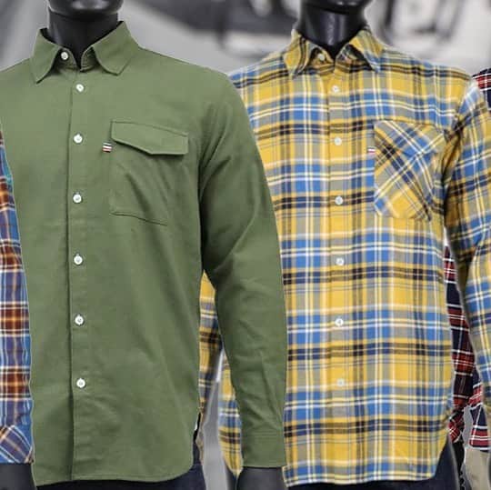 のインスタグラム：「Bianchiネルシャツ全4種類登場いたしました！どのカラーもおすすめです。 左袖にイーグルマークの刺繍がチェレステカラーで入っています！ https://www.bianchi-estore.jp/item/detail.cgi?itemCd=001_0625_004_1」