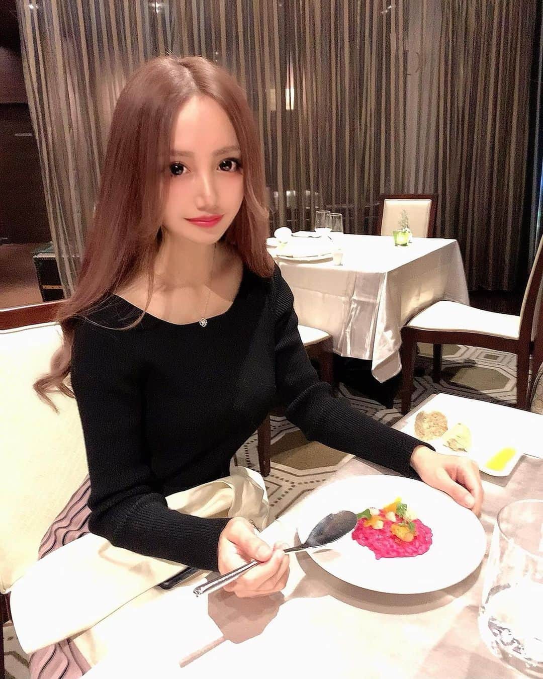 ひよこ先輩のグルメインスタ