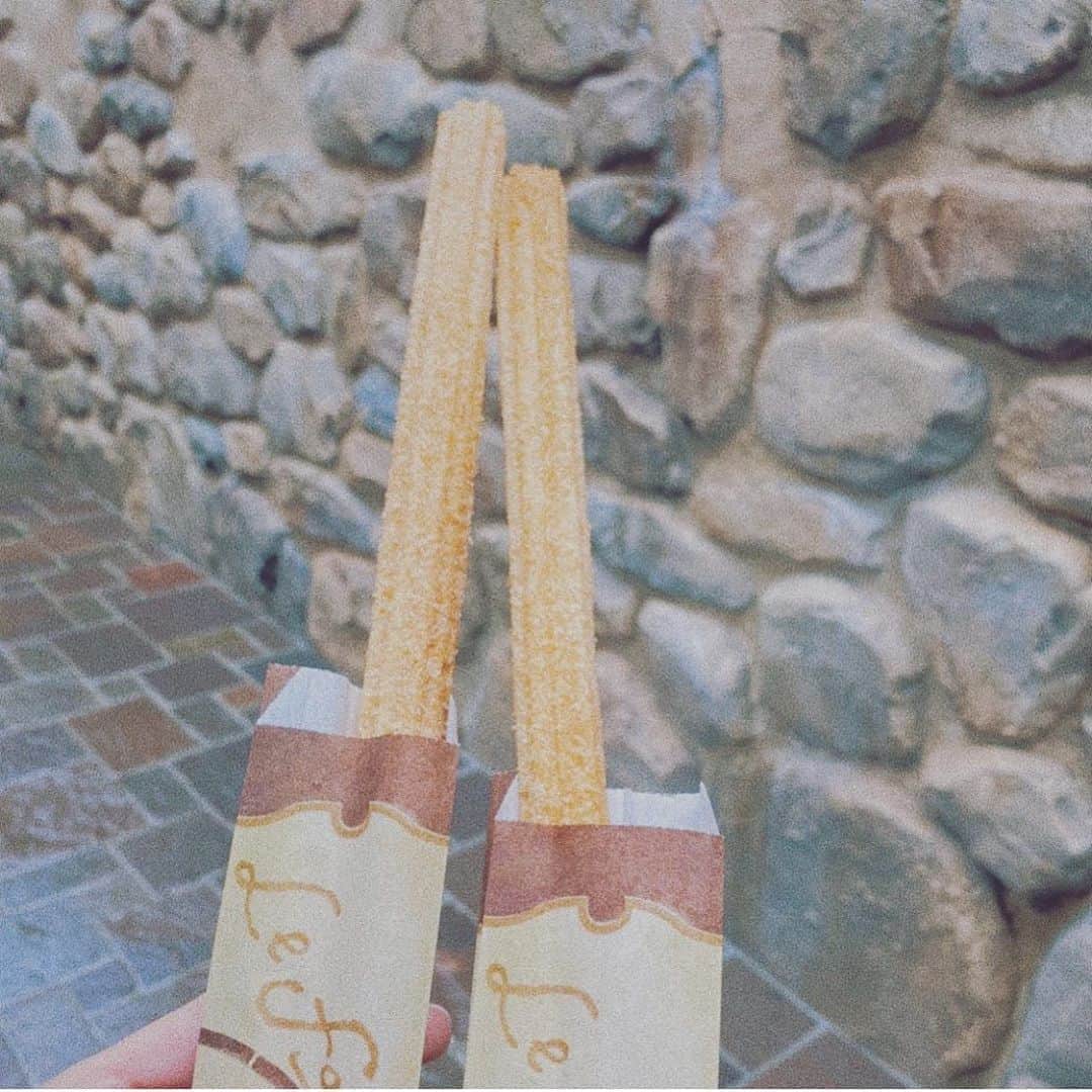 島袋美由利のインスタグラム：「☟︎﻿ .﻿ あの子とあの場所に行ってきました.﻿ ﻿しあわせだわぁ。」