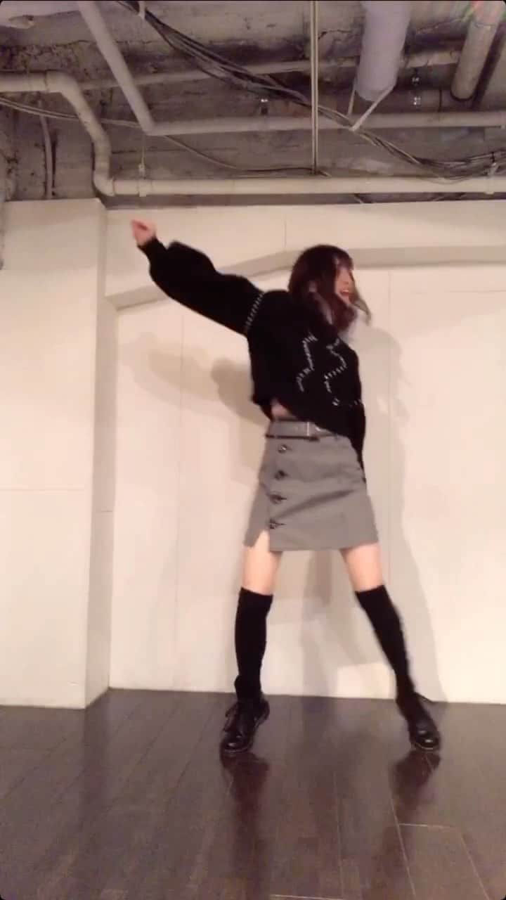 日下部美愛のインスタグラム：「#twice  #트와이스 #ICANTSTOPME」