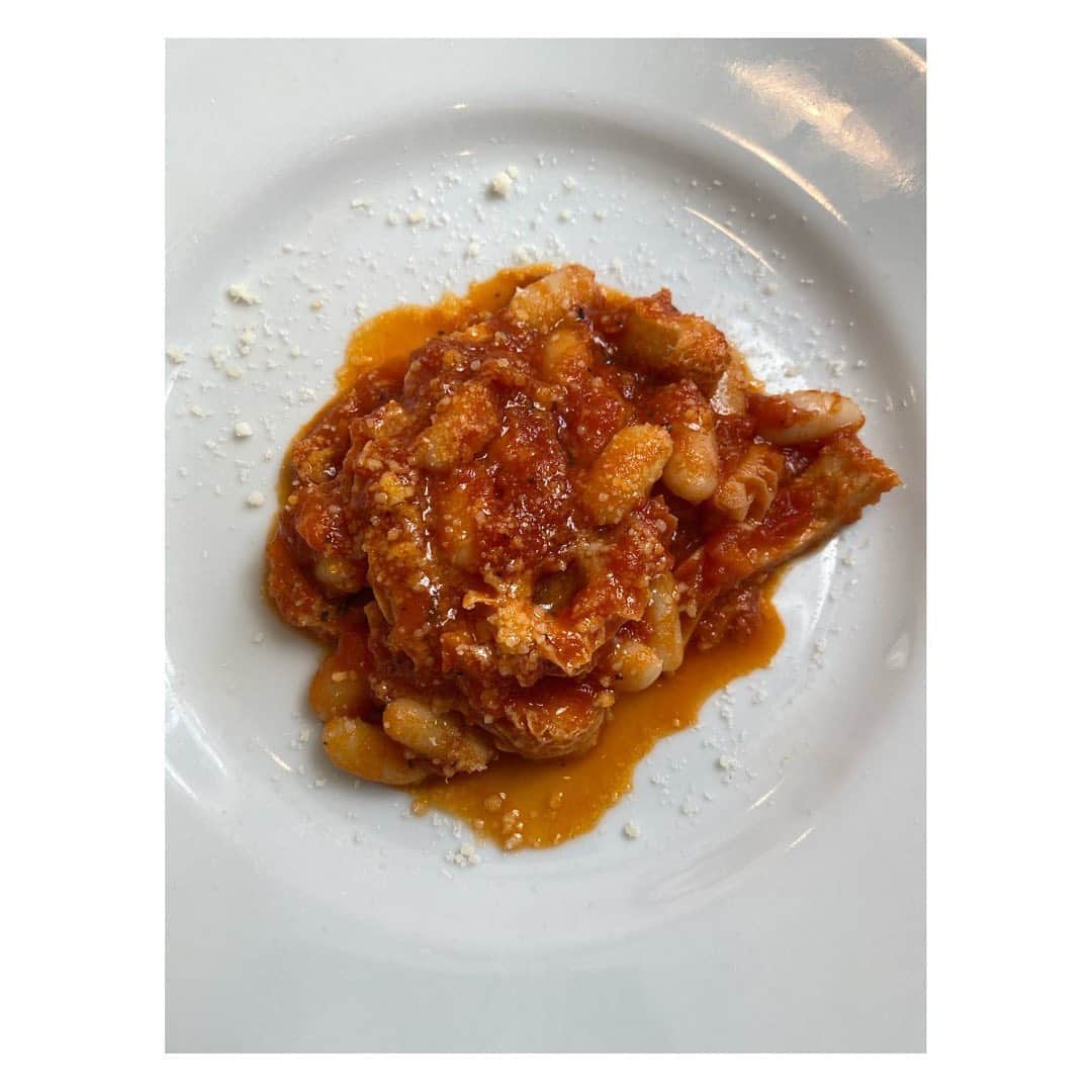 柏木作夢さんのインスタグラム写真 - (柏木作夢Instagram)「昨日は昔から大好きな稲村ガ崎のロンディーノで家族ランチ🇮🇹 ここのイカスミが最高なんざんす ・・・・・ #lunch#pasta#sea#taberna#rondino#restaurant#foodporn#l4l#f4f#photooftheday#mood」11月2日 21時00分 - samukashiwagi