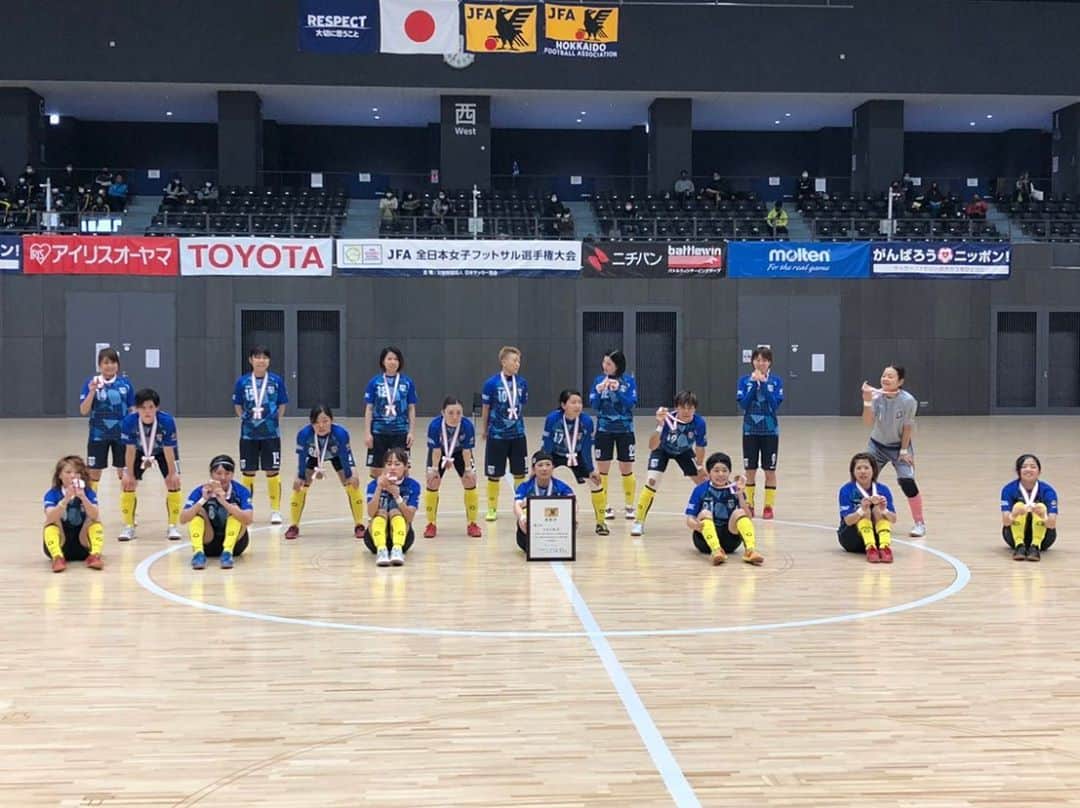 北澤豪さんのインスタグラム写真 - (北澤豪Instagram)「#全日本女子フットサル選手権大会 #四つ葉アリーナ十勝 で開催されました。優勝は#swhレディース西宮  準優勝は##バルドラール浦安ラスボニータス  3位は#アルコ神戸  4位は#さいたまサイコロ 。確実に女子フットサルのレベルは上がってる！#北海道サッカー協会 や大会運営や関係者の皆さん#JYD OfficialPartnerの皆さま、監督スタッフ選手の皆さんありがとうございました😊」11月2日 21時03分 - tsuyoshi_kitazawa_official