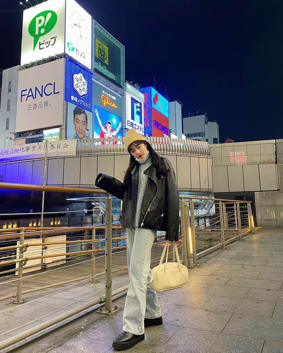 河﨑莉奈さんのインスタグラム写真 - (河﨑莉奈Instagram)「大阪上陸🖤」11月2日 21時21分 - rinya5588