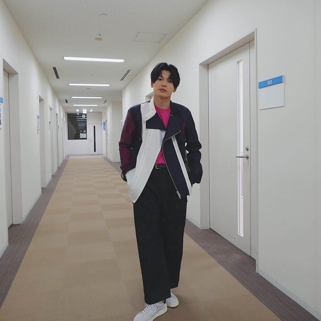 崎山つばさのインスタグラム：「「#ネプリーグ SP」 観て下さった皆様、ありがとうございました。  衣装 @atsushi.nakashima @nolnoofficial」