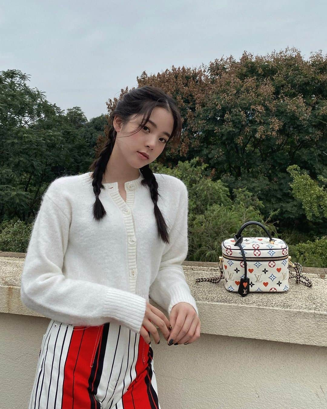 Nanaさんのインスタグラム写真 - (NanaInstagram)「ootd In CHENGDU’ @louisvuitton  @nicolasghesquiere #louisvuitton。」11月2日 21時58分 - nanaouyang