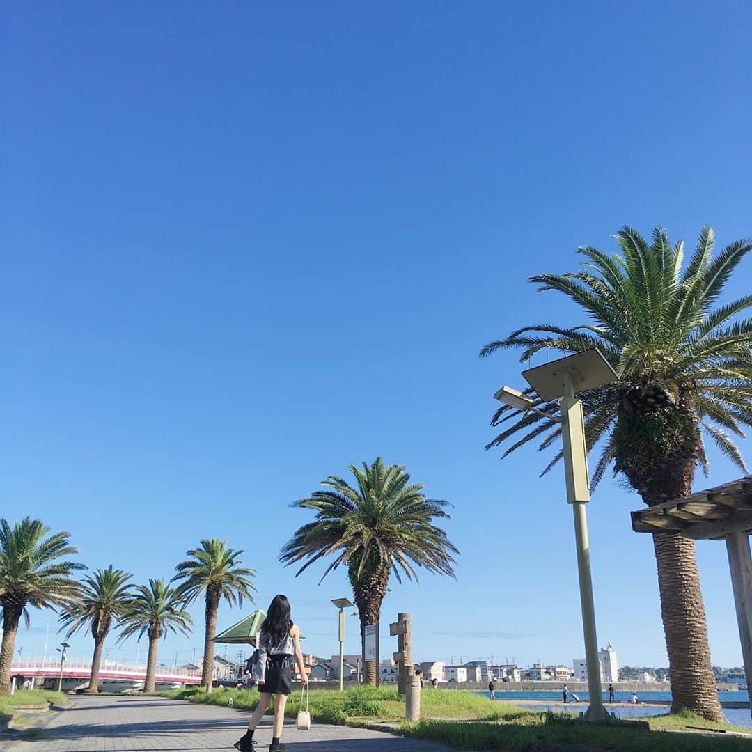 AKARIのインスタグラム：「#hamanako  秋晴れが過ぎる日だった🌴☀️☀️☀️」
