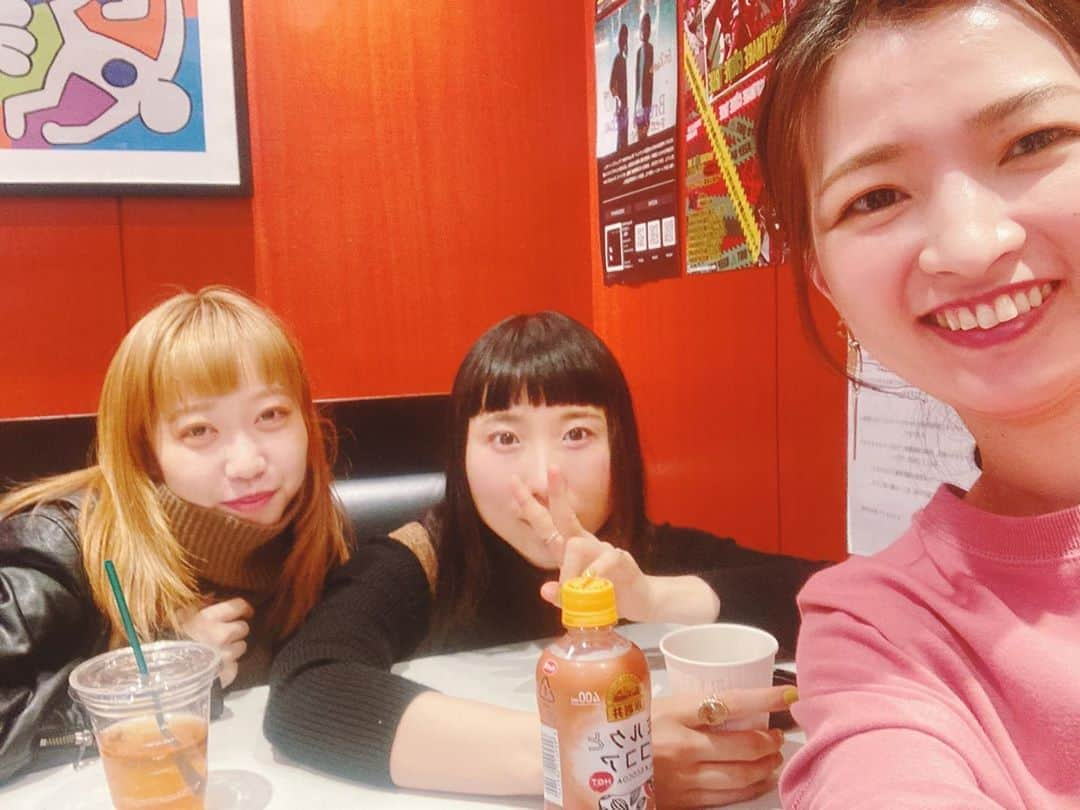 星野みちるさんのインスタグラム写真 - (星野みちるInstagram)「ひーっさびさに3人揃いました(*^ω^*)！！ 吉良都さんと山下あすかちゃん(^-^) みんな髪が伸びてたし、あいかわらず可愛くて癒されました(#^.^#) 音出した瞬間、あーこれ好き！と実感。 楽しいリハでした♪♪ #リハーサル　#吉良都　#山下あすか　#女　#可愛い　#癒し　#チェロ　#パーカッション　#ピアノ」11月2日 22時17分 - hoshinomichiru