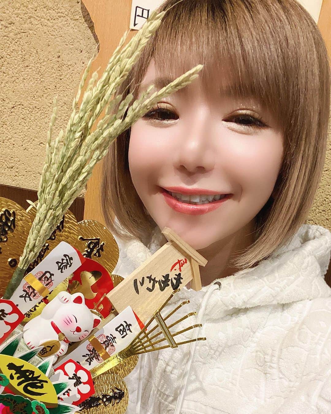 のインスタグラム：「彼氏と酉の市😇笑」