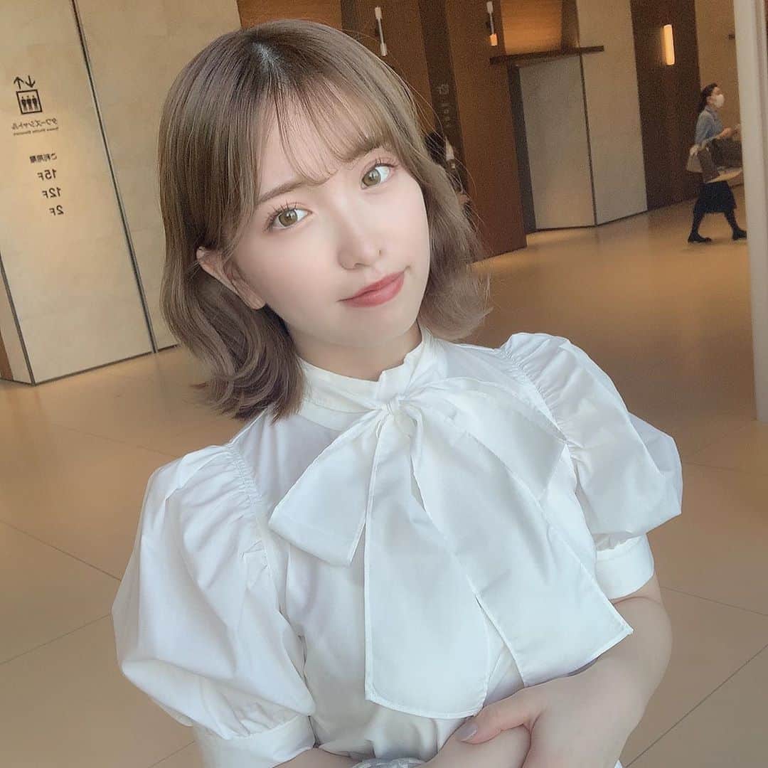 のインスタグラム：「ﾜｲ」