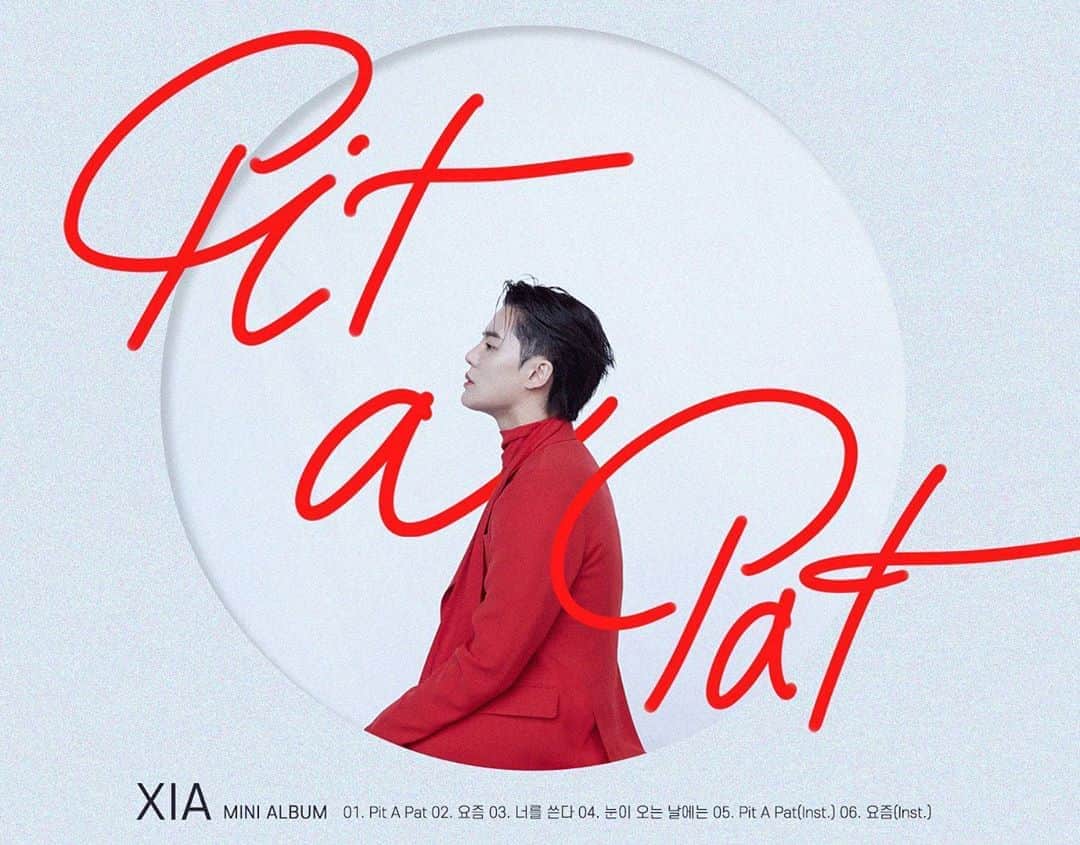 C-JeS エンタテイメントさんのインスタグラム写真 - (C-JeS エンタテイメントInstagram)「𝗗-𝟳🗓   XIA(JUNSU) 2nd Mini Album 【𝗣𝗶𝘁 𝗔 𝗣𝗮𝘁】   2020.11.10 6PM (KST) RELEASE!   💿TRACKLIST & DETAILS💿   # Pit A Pat 이번 앨범의 타이틀곡 ‘Pit A Pat’은 오직 XIA(준수)만을 위해 만들어진 리드미컬한 하우스 댄스곡으로 판타지적인 가사와 함께 김준수의 강렬한 댄스 퍼포먼스를 함께 만날 수 있어 기다리던 팬들에게는 무척이나 반가울 트랙. 서로가 꿈꿔온 시간으로 함께 가는 여정 속에서 단 한 사람만을 위한 Peter Pan이 될 XIA. "𝘑𝘶𝘴𝘵 𝘧𝘰𝘭𝘭𝘰𝘸 𝘮𝘦 𝘪𝘵'𝘴 𝘭𝘪𝘬𝘦 𝘐'𝘮 𝘺𝘰𝘶𝘳 𝘗𝘦𝘵𝘦𝘳 𝘗𝘢𝘯"   # 요즘 ‘요즘’은 식어가는 연인 사이의 마음과 그에 따른 아픔을 표현하고, 한편으로는 '과연 네가 없으면 난 행복할 수 있을까?' 스스로 자문하는 갈등 속에 있는 마음을 그려낸 발라드 곡이다. 절제하고 있지만 서글픈 느낌을 동시에 받을 수 있는 김준수의 가창이 인상적이다.   # 너를 쓴다 많은 갈등 끝에 결국 이별을 했고 이별을 마주하니 이런 갈등은 언제부터 시작되었는지, 내 사랑이 조금 더 컸다면 과연 어땠을지 시간을 되돌아보던 그때의 감정을 노래 한 곡이다. 김준수만의 호소력 짙은 목소리로 이별 후의 애틋한 감정을 배가시켜 리스너들을 더욱 아프게 만들 것이다.   # 눈이 오는 날에는 지난 2019년 첫눈이 오던 날, 기습으로 유튜브에 공개되어 팬들의 뜨거운 사랑을 받은 ‘눈이 오는 날에는’이 새롭게 리마스터링 되어 음원으로 공개된다. 창밖에 내리는 눈을 보며, 지난겨울을 함께한 사람과의 소중한 시간들을 추억하며 군 복무 시절에 만든 XIA의 자작곡. 피아노 반주 하나만으로도 사운드를 풍성하게 채운 것이 특징이며 그의 서정적인 음색이 더해져 애절한 감정을 더욱 극적으로 표현했다.    #김준수 【𝑃𝑖𝑡 𝐴 𝑃𝑎𝑡】👇🏻 오늘(3일) 오후 6시 M/V 티저 공개 🎬   #KIMJUNSU #金俊秀 #XIA #XIA준수 #ジュンス #XIAJUNSU #2nd #MiniAlbum #미니앨범 #PitAPat #요즘 #너를쓴다 #눈이오는날에는 #TrackList #Song #details #Cjestagram」11月3日 9時45分 - cjes.tagram