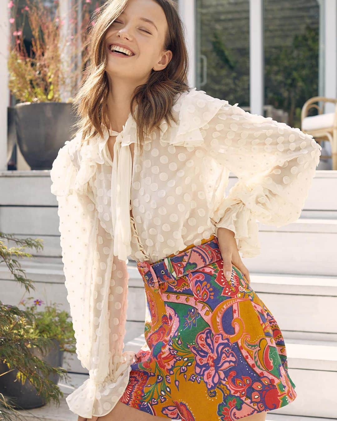 Saks Fifth Avenueさんのインスタグラム写真 - (Saks Fifth AvenueInstagram)「New-season styles that spark joy: discover pops of color and playful prints, courtesy of @zimmermann. #SaksStyle」11月3日 9時04分 - saks