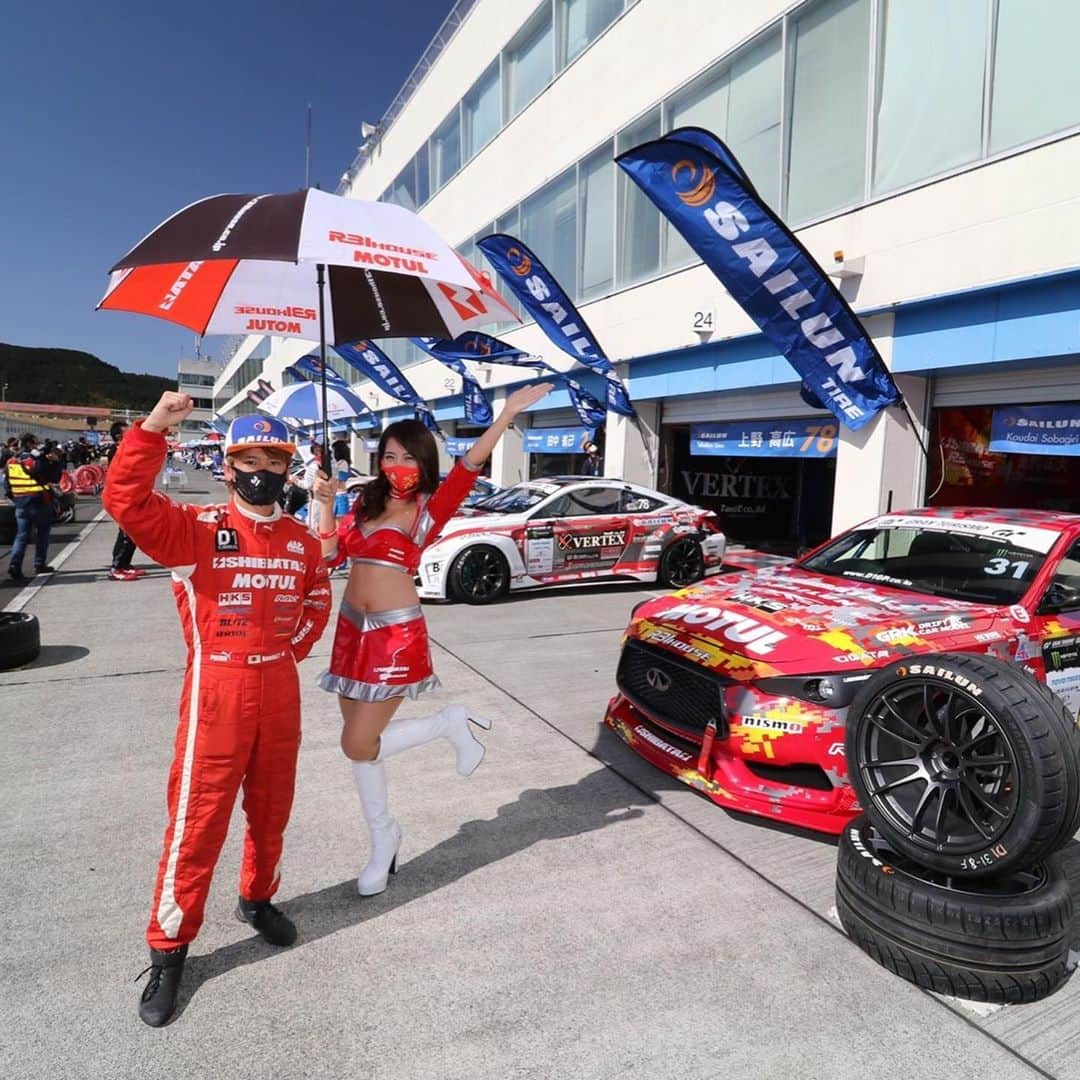 佐々木萌香さんのインスタグラム写真 - (佐々木萌香Instagram)「D1GP Rd4,5 AUTOPOLIS TEAM SHIBATA SAILUN TIRE への応援ありがとうございました📣💞💞 チームがもっともっと好きになりました。応援させてもらえて幸せです。 #D1GP #ドリフト #D1 #SHIBATA #SAILUN #nissan #r31house #infinity #motul #蕎麦切広大  選手#autopolis #熊本 #大分 #サーキット #車 #車好きな人と繋がりたい #レースクイーン #racequeen #RQ #hks #aion #nismo #skyline #oguraracingclutch #nac #instagood #instapic #photography #photo_jpn」11月3日 1時15分 - moeka_sasaki